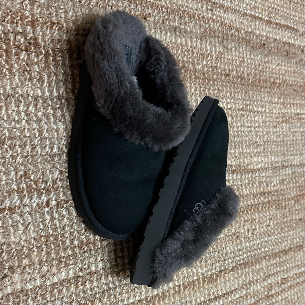 UGG Black Slippers with Dark Gray Fur